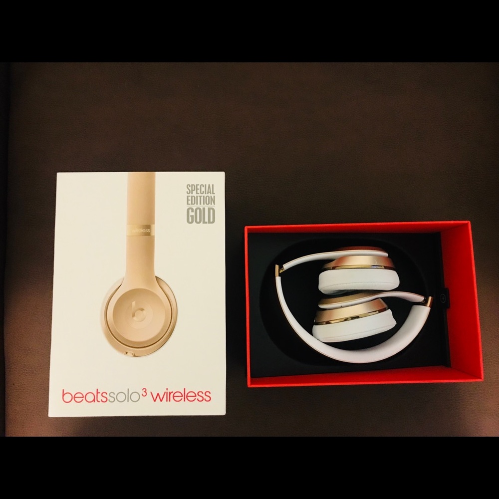 Beats Solo 3 Wireless Special Gold Edition